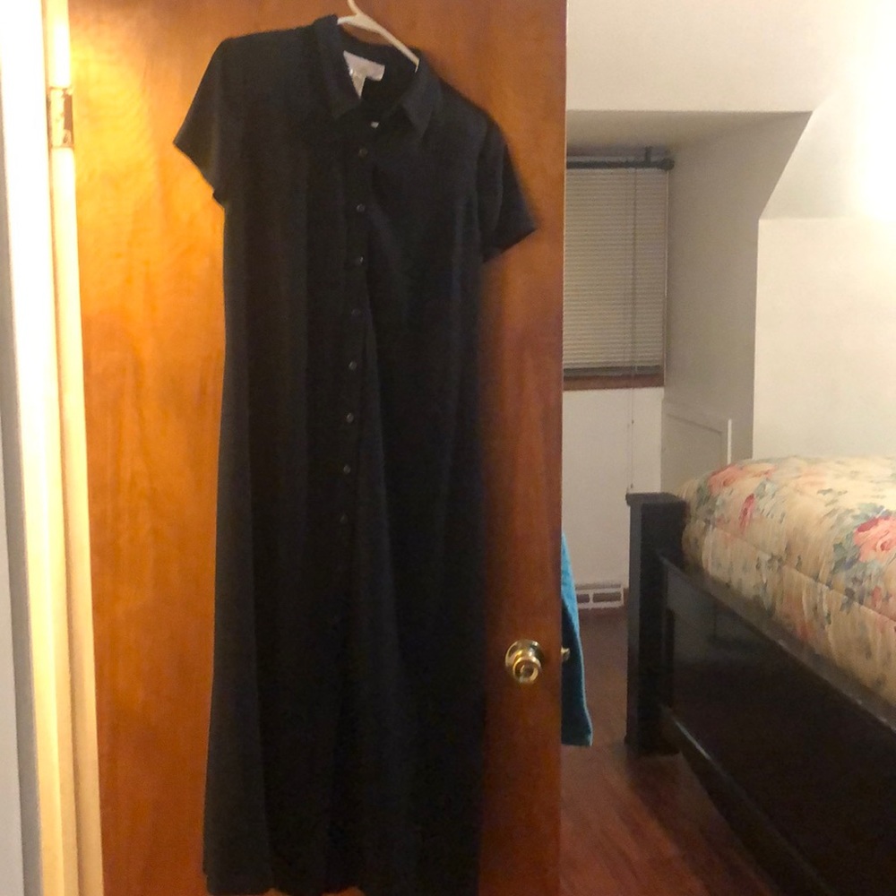Women preowned Black Long Dress Size 14